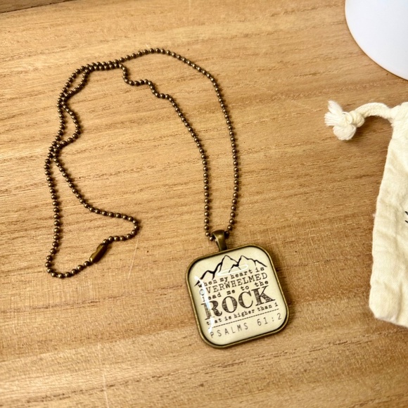 TheAdoptShoppe Psalm 61:2 Brass Glass Top Pendant Necklace & Chain - Picture 3 of 9